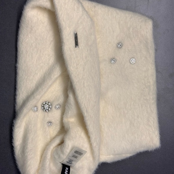 Women’s Karl Lagerfeld Paris Ivory Shawl/Wrap or Scarf with Embellishments - Picture 9 of 14